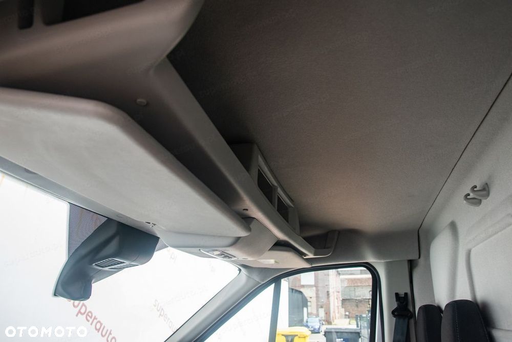 Ford Transit L2H2 Trend 2.0 170KM - 23