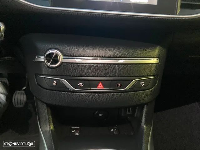 Peugeot 308 SW BlueHDi 130 Allure Pack - 18