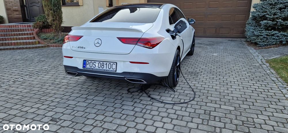 Mercedes-Benz CLA 250 E 8G-DCT - 10