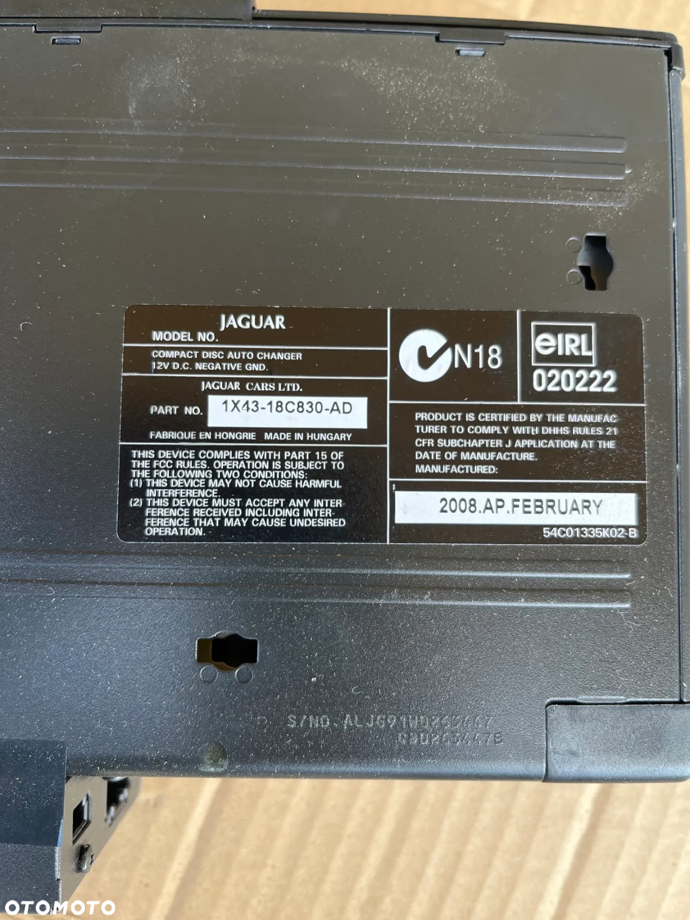 Zmieniarka CD 1X43-18C830 Jaguar XJ X350 X358 - 3