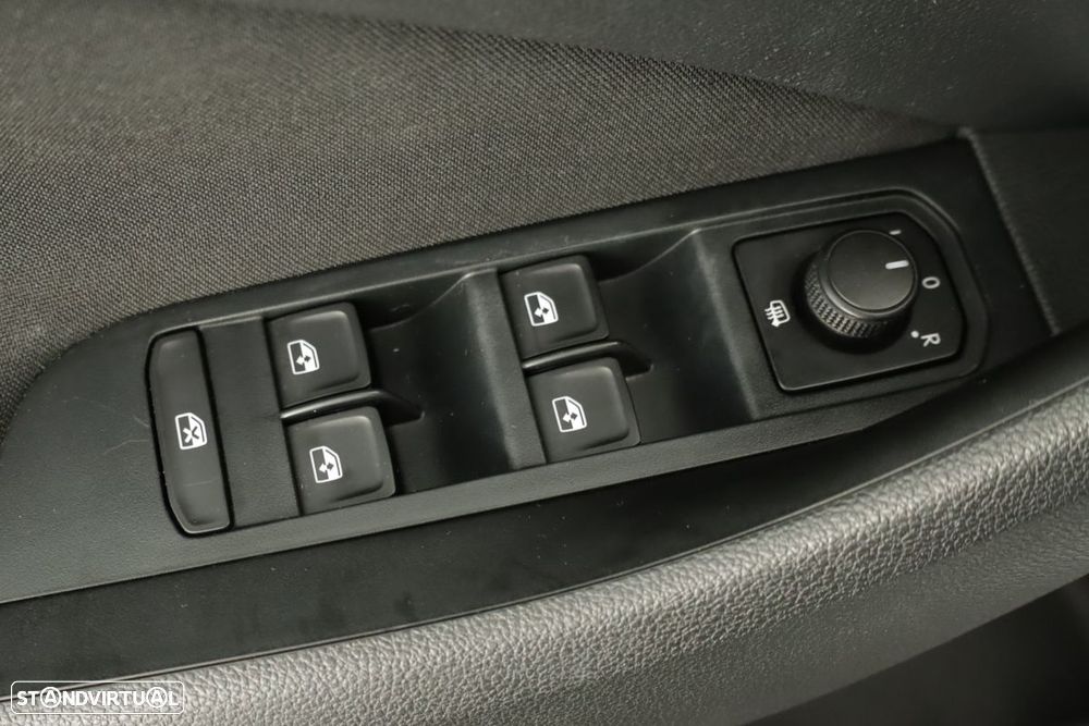 Skoda Kamiq 1.0 TSI Ambition - 17