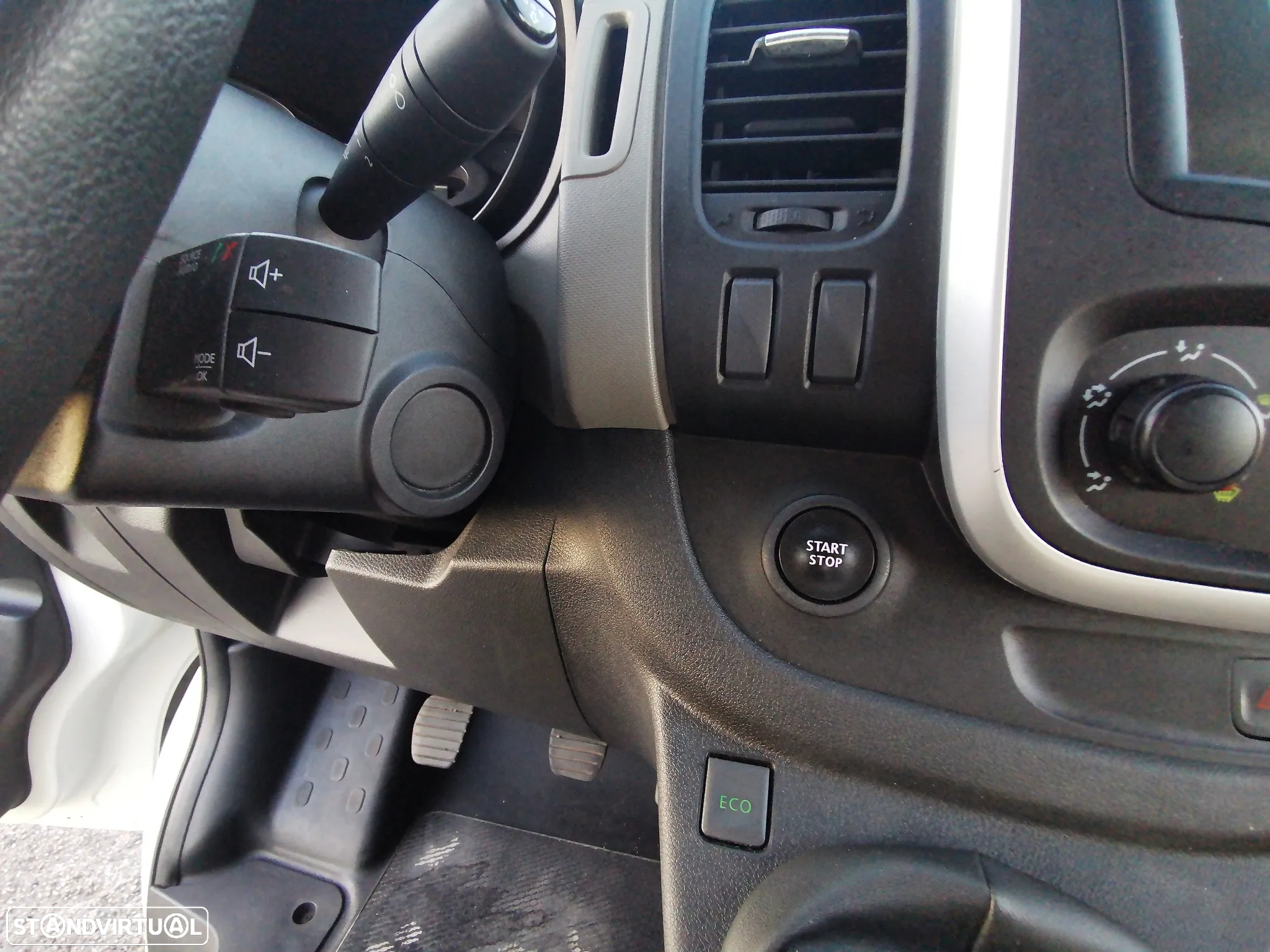 Renault TRAFIC L2H1 125CV - 4