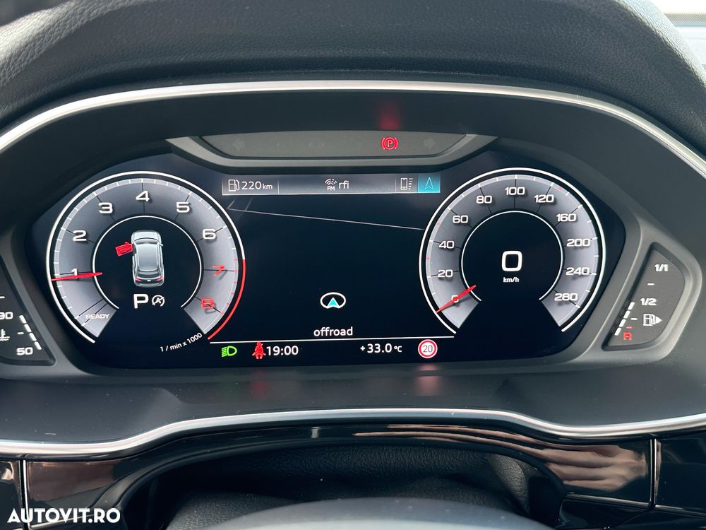 Audi Q3 40 TFSI quattro S tronic - 8