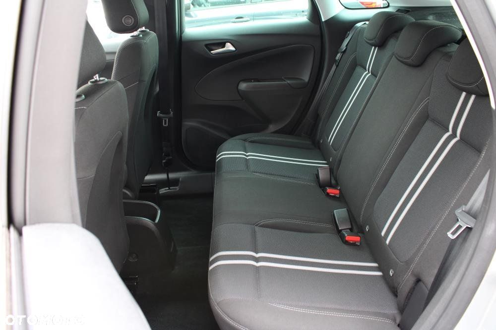 Opel Crossland X - 26