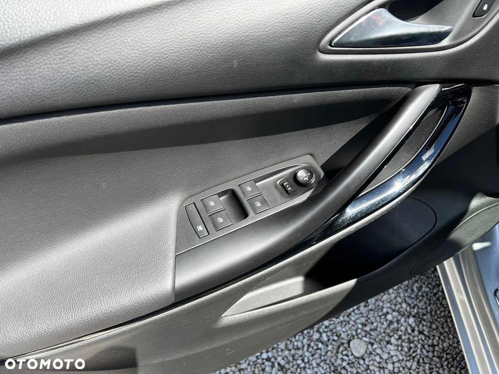 Opel Astra 1.6 D (CDTI) Start/Stop Innovation - 30