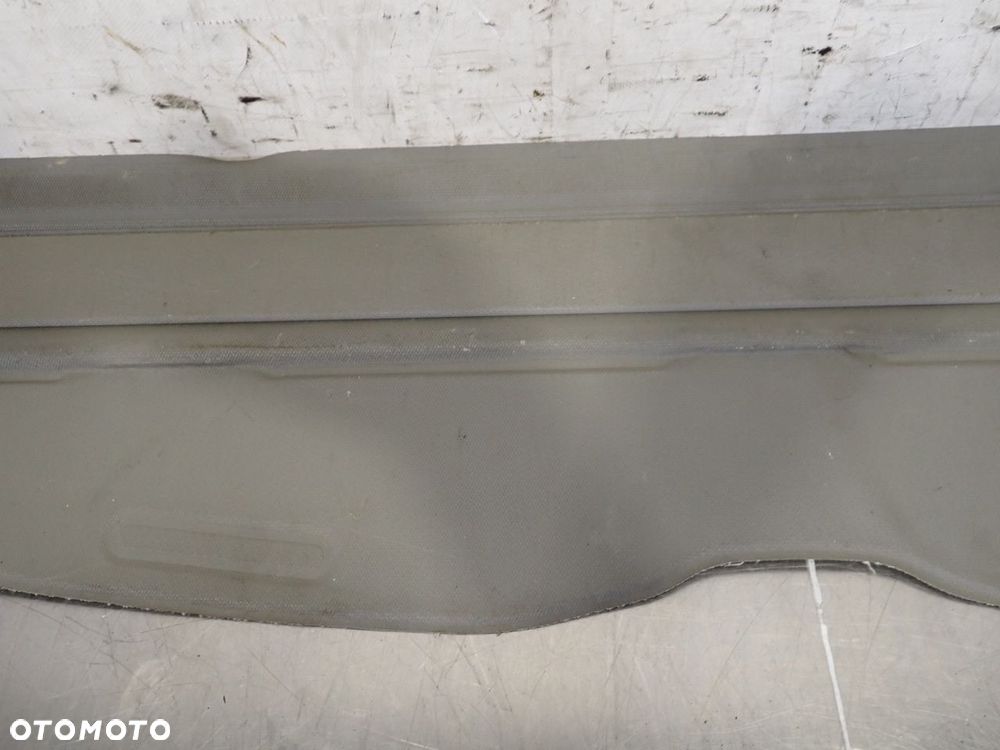 ROLETA BAGAŻNIKA AUDI 80 B4 2.0 8A98635533VY - 3