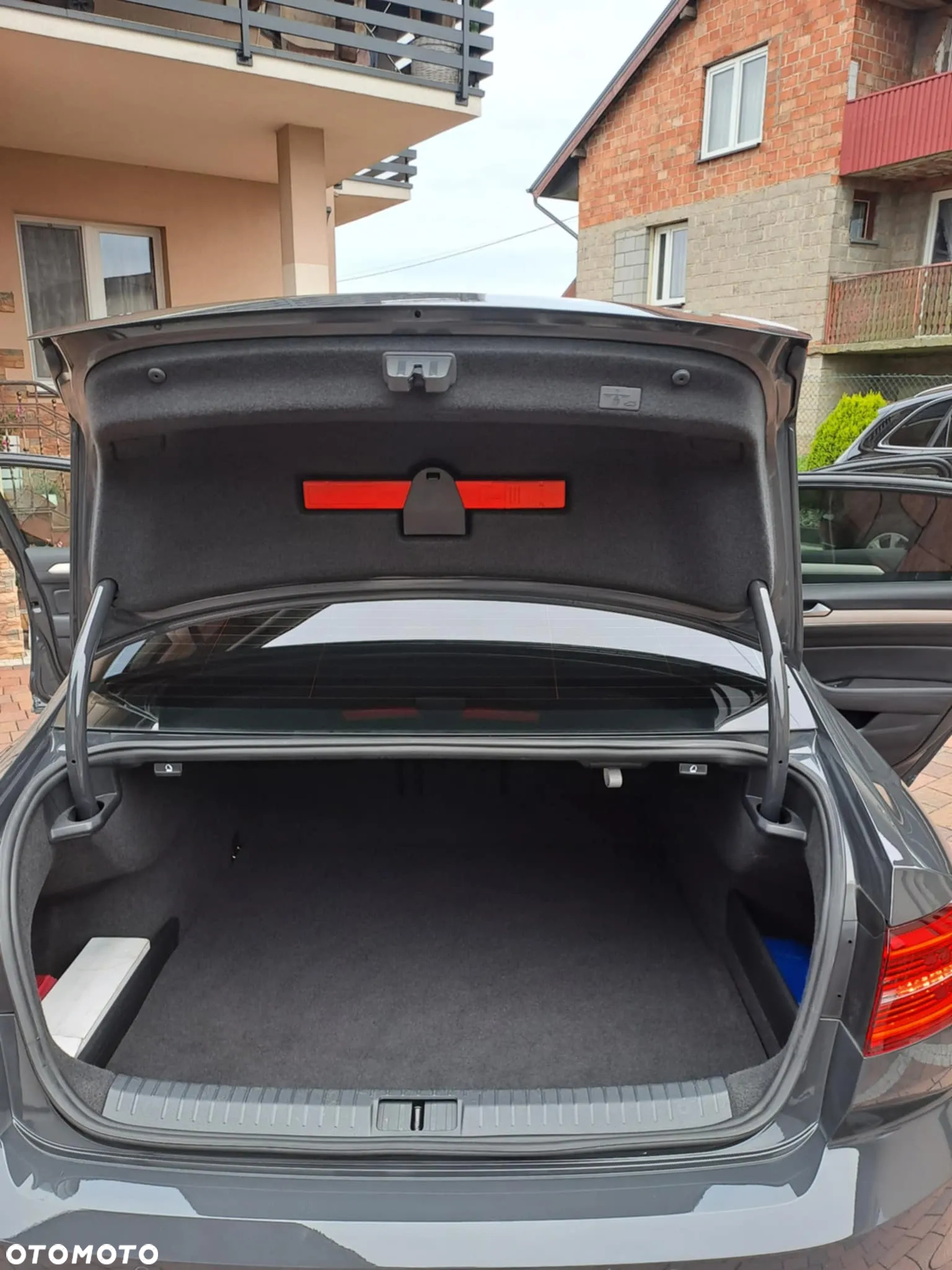 Volkswagen Passat 1.8 TSI BMT Highline - 16