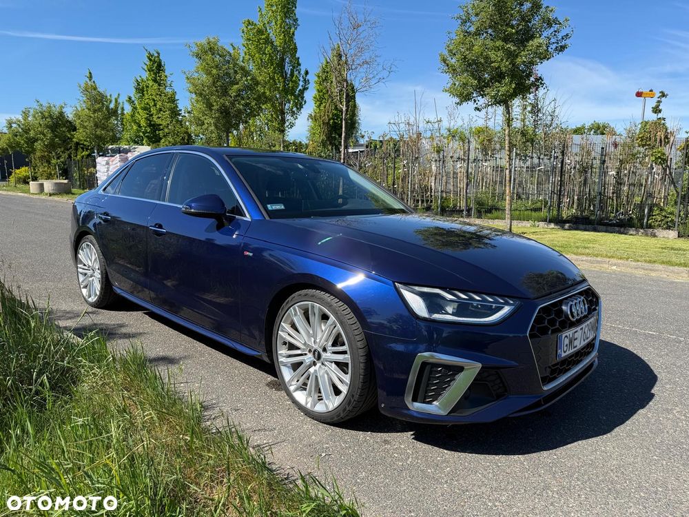 Audi A4 Limousine 2.0 TDI S tronic - 1