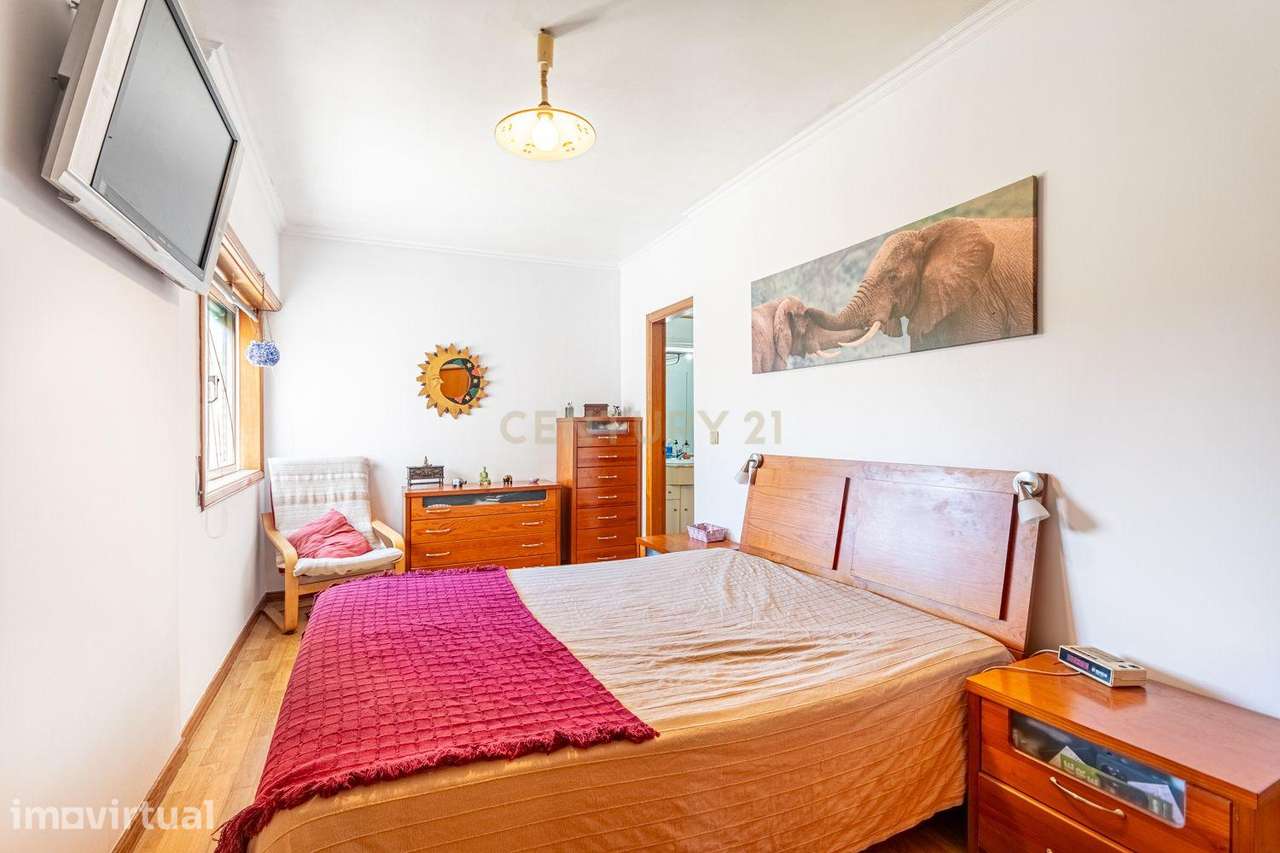 Exclusivo T3+2 Duplex na Urbanização da Cavaleira | 205 m² de Área Tot - Grande imagem: 4/35