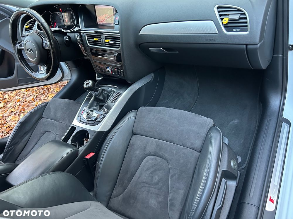 Audi A4 Avant 2.0 TDI Sport - 35