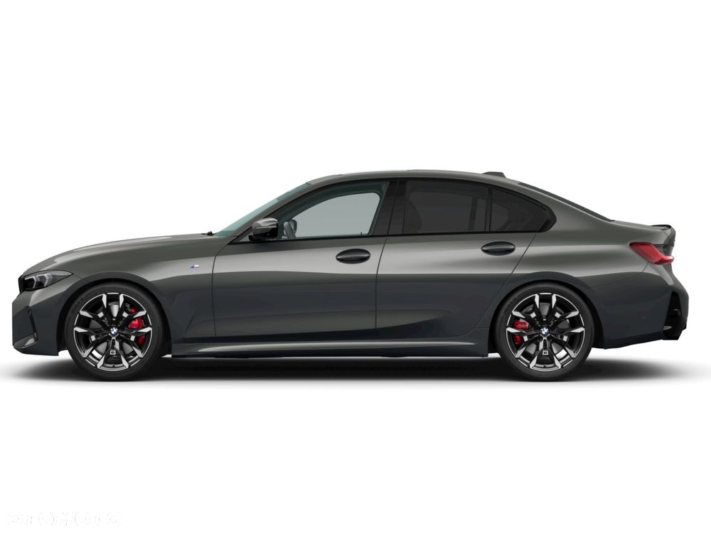 BMW Seria 3 330i xDrive - 4