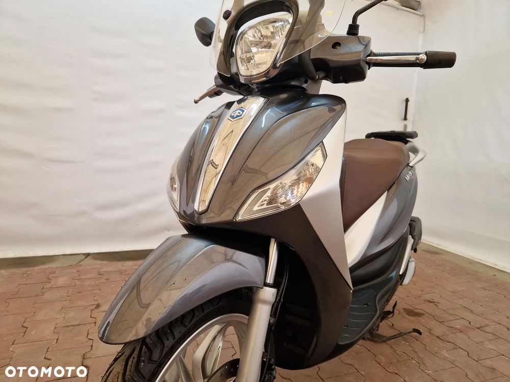Piaggio Medley - 12