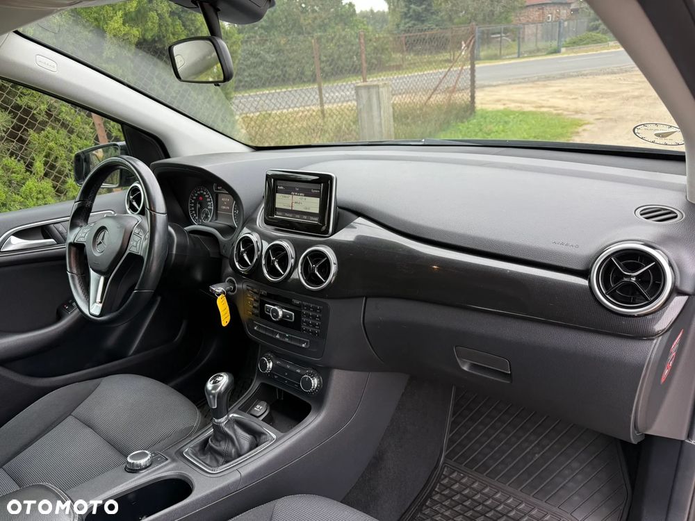 Mercedes-Benz Klasa B 180 CDI BlueEffICIENCY Edition - 7