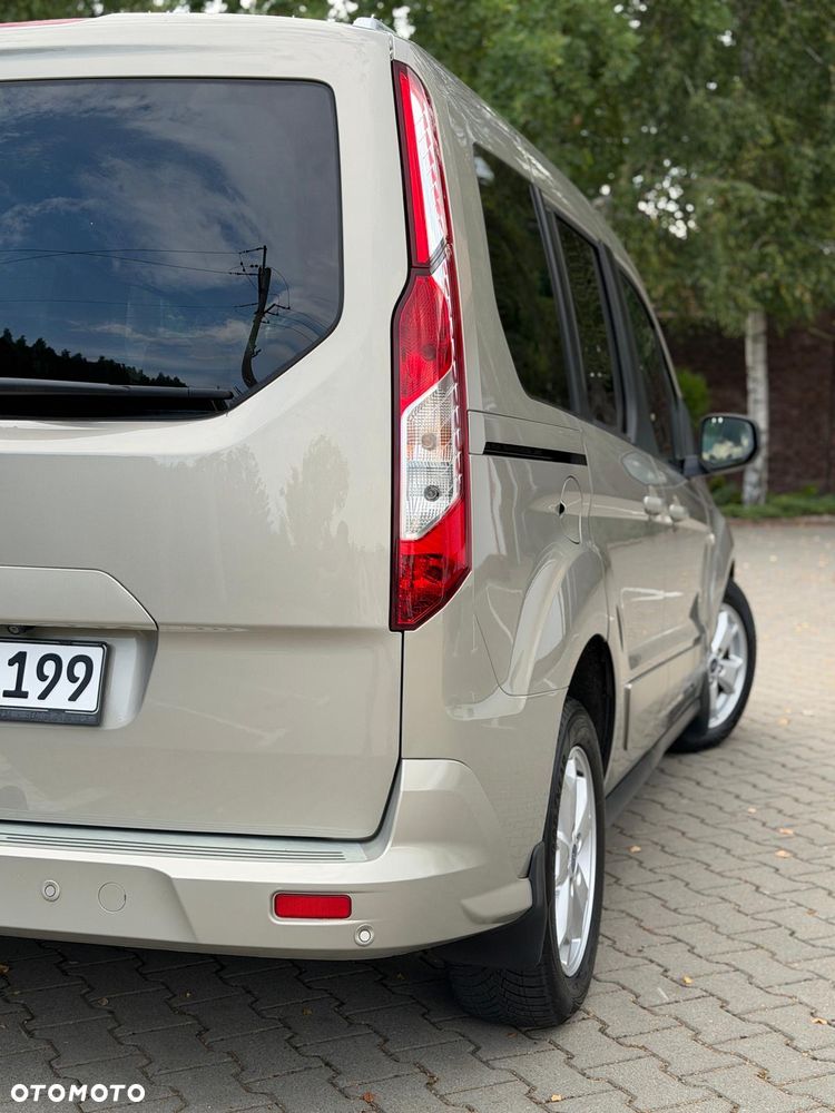Ford Tourneo Connect - 28