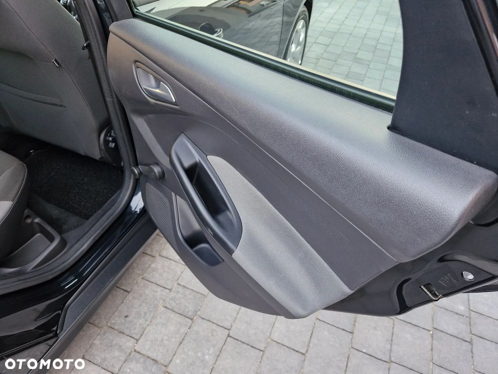 Ford Focus - 20