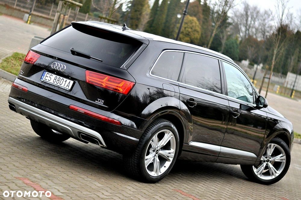 Audi Q7 - 3