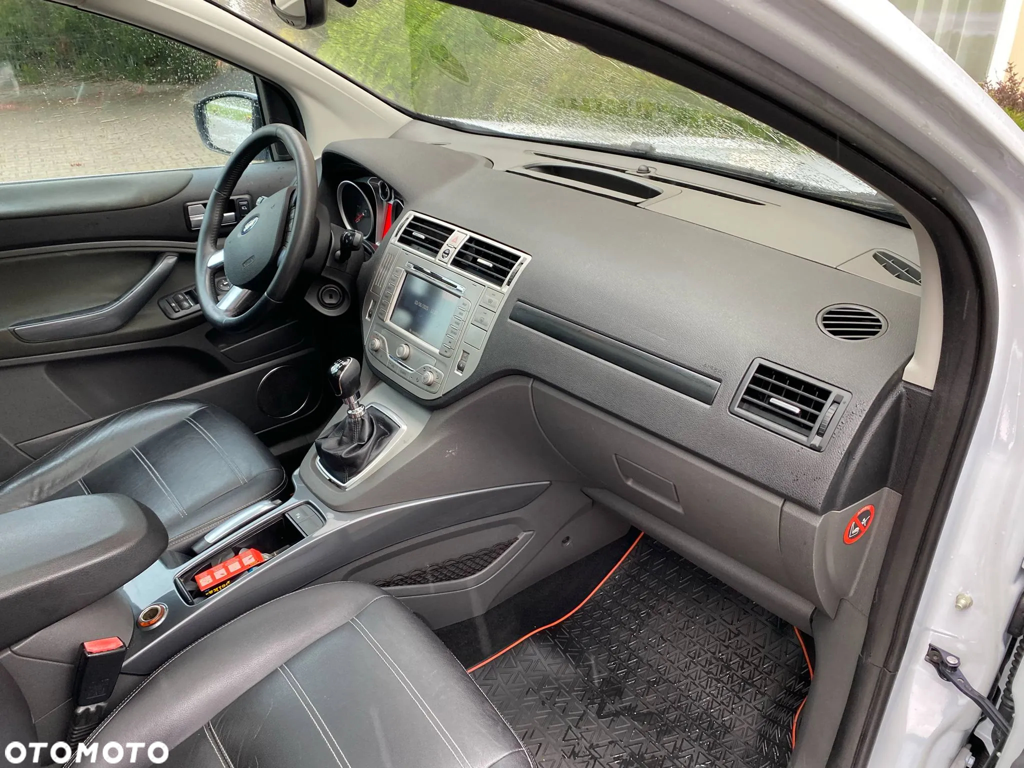 Ford Kuga 2.0 TDCi Titanium - 24