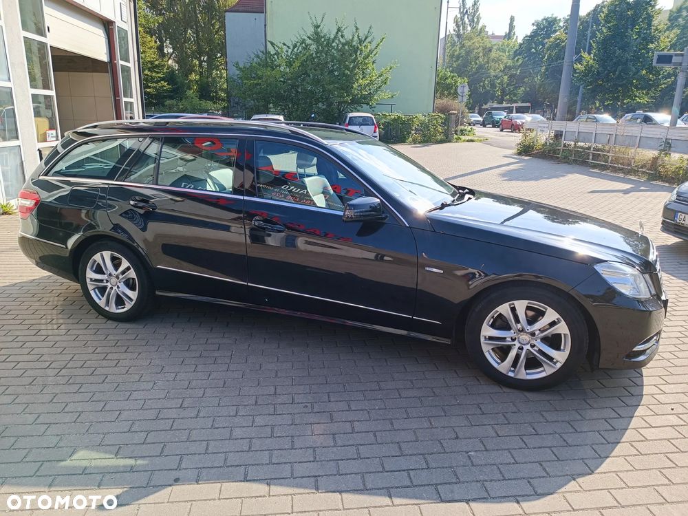 Mercedes-Benz Klasa E 200 T CGI BlueEFFICIENCY 7G-TRONIC Avantgarde - 9