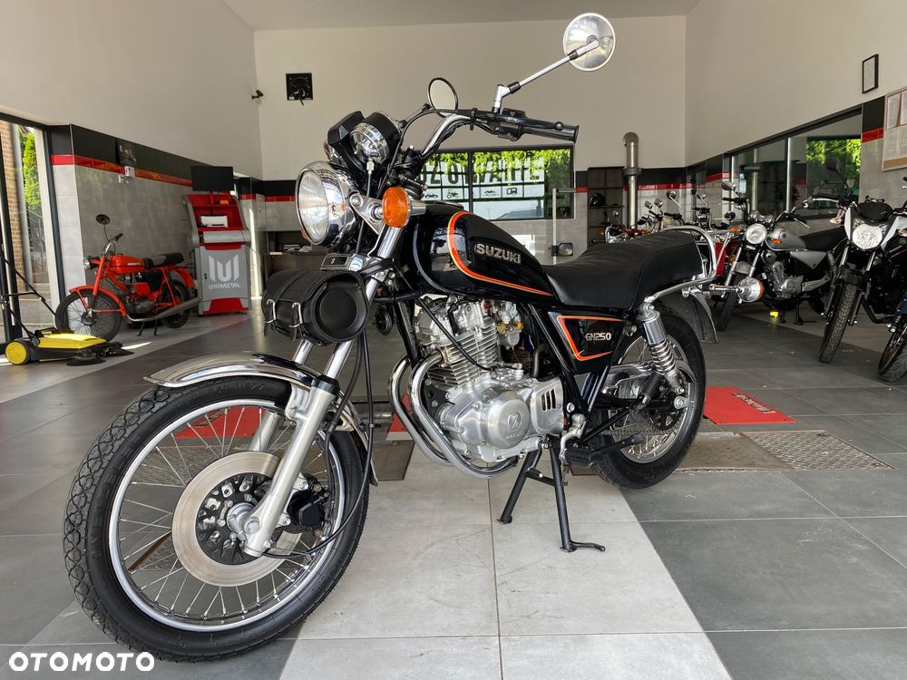 Suzuki GN - 3
