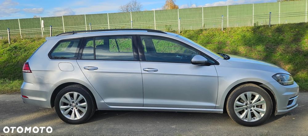 Volkswagen Golf VII 1.6 TDI BMT Comfortline - 9