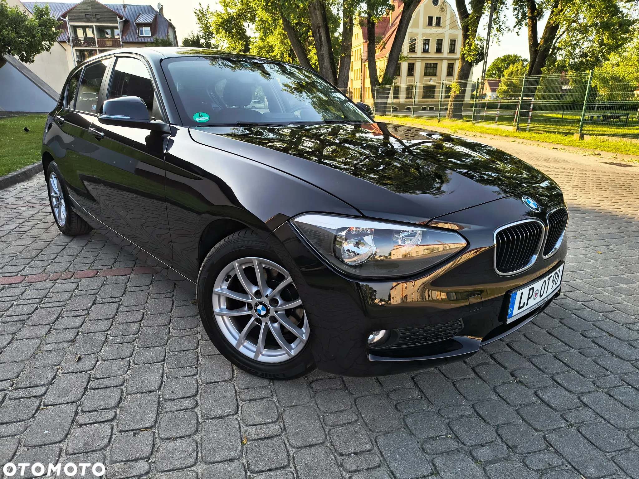 BMW Seria 1 116i - 4