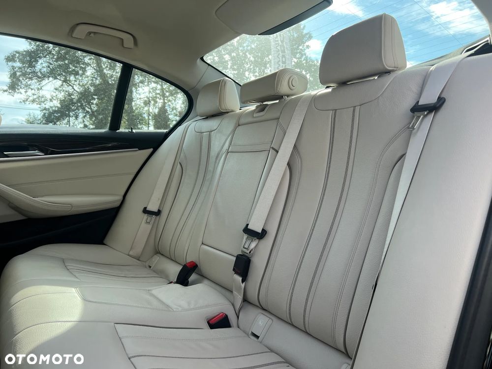 BMW Seria 5 - 23
