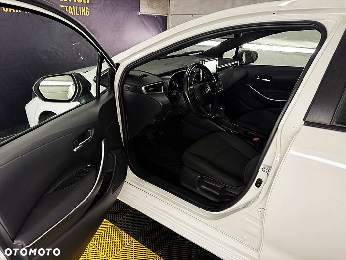Toyota Corolla 1.8 Hybrid Comfort - 8