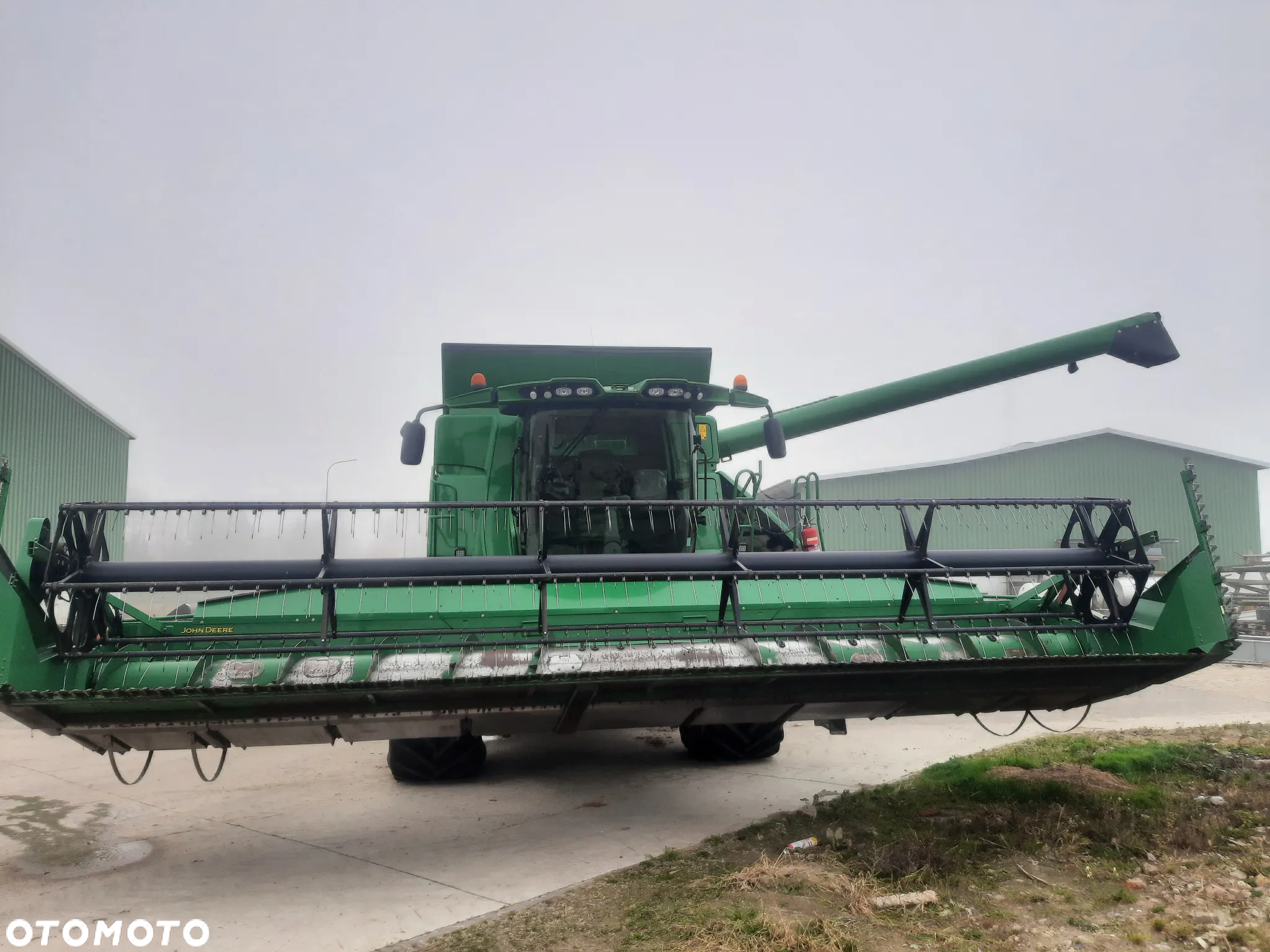 John Deere T670 - 18