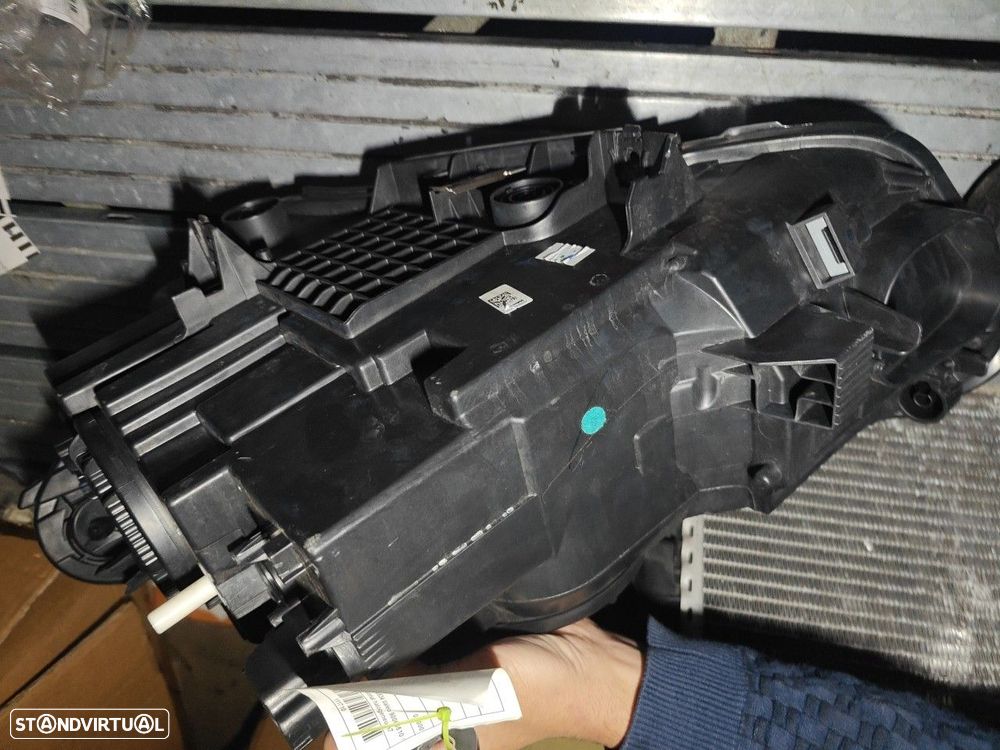 Farol Frente Direito / Otica Direita Bmw X1 (F48)  7346534 / 63.11-734 - 5