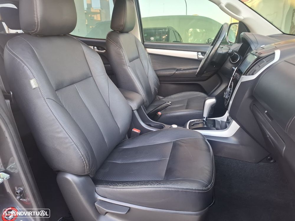 Isuzu D-Max 4x4 Cabine Dupla Auto Premium - 40