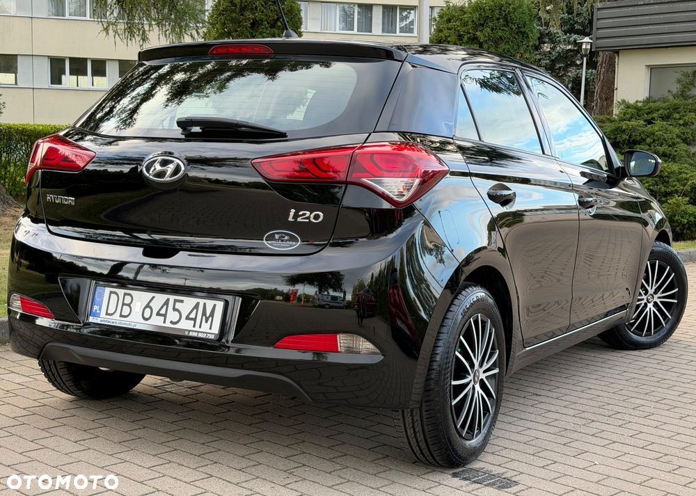 Hyundai i20 1.2 Pure - 29