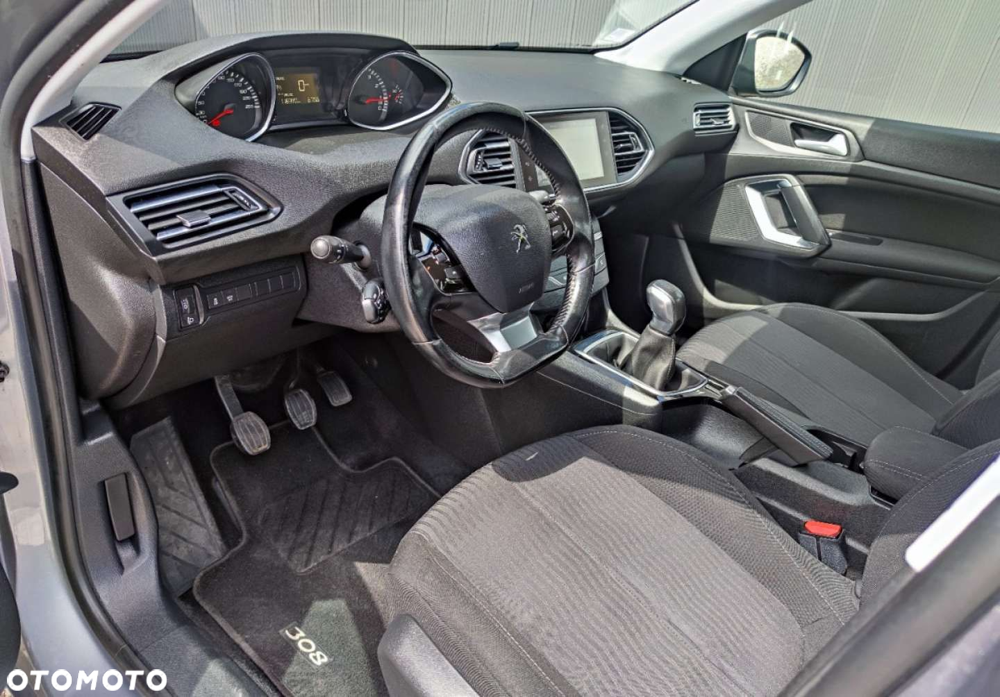 Peugeot 308 - 11