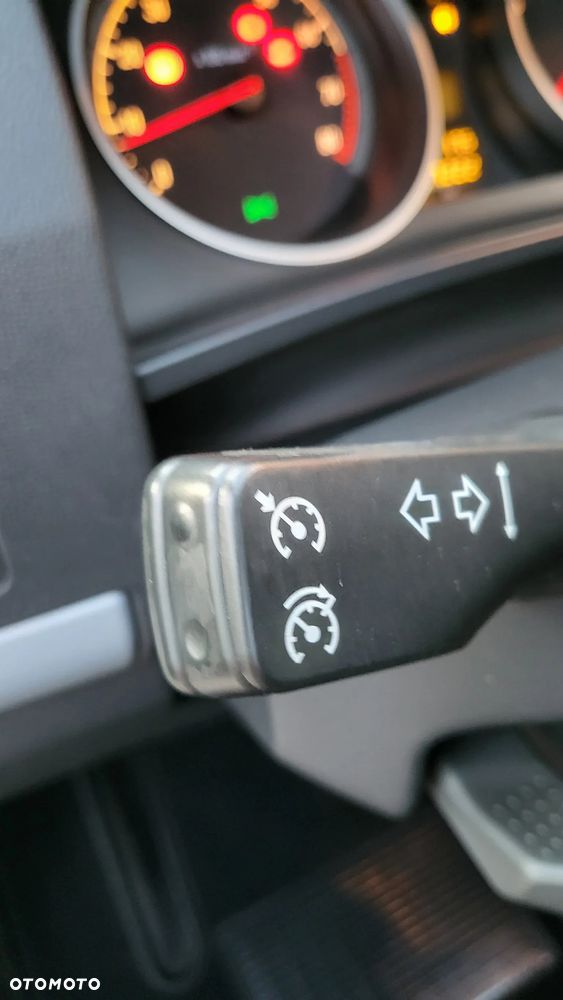 Opel Zafira 1.8 Easytronic Family Plus - 33