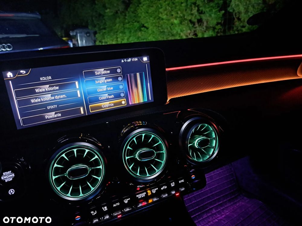 Mercedes-Benz Klasa A 220 4-Matic Progressive 7G-DCT - 8