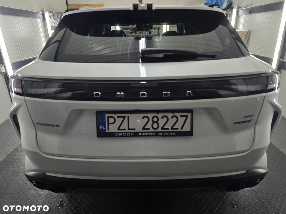 Omoda 9 1.5 Super Hybrid Exclusive AWD - 5