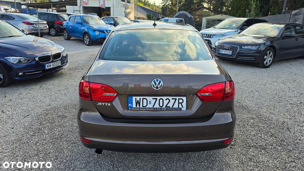 Volkswagen Jetta 1.2 TSI Comfortline Perfectline - 13