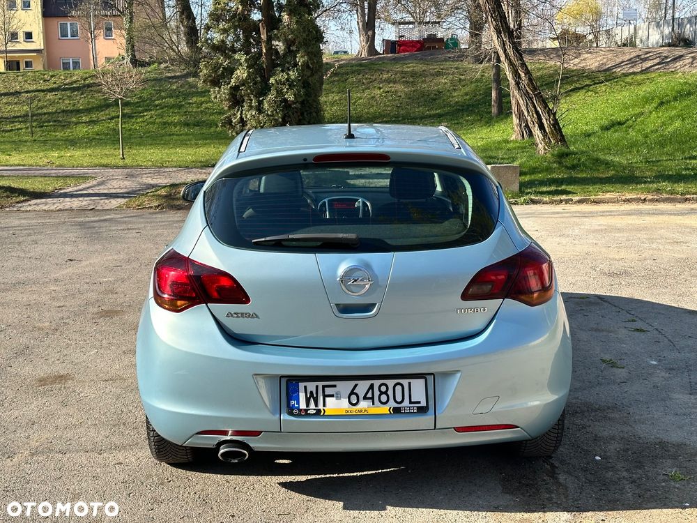 Opel Astra 1.4 T Cosmo - 9