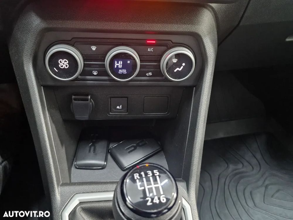 Dacia Sandero ECO-G 100 MT5 Journey - 14