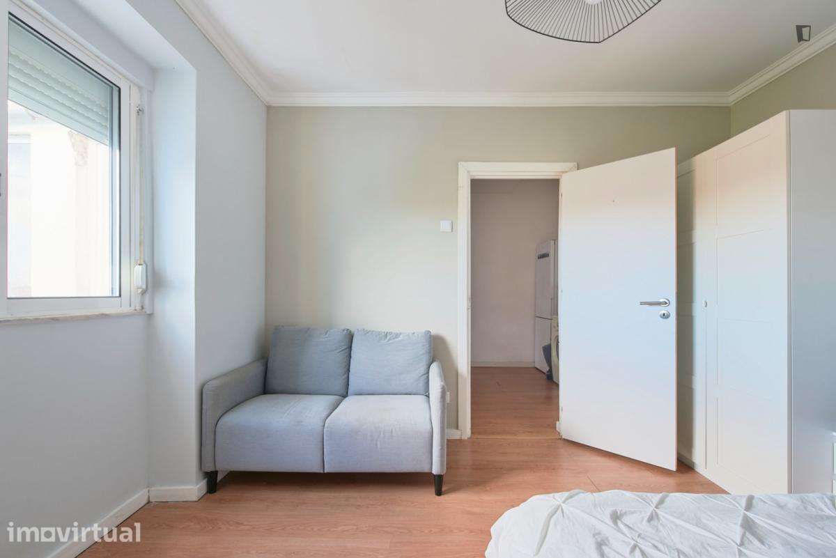 Quarto - localizado em Arroios Lisbon - Grande imagem: 3/12