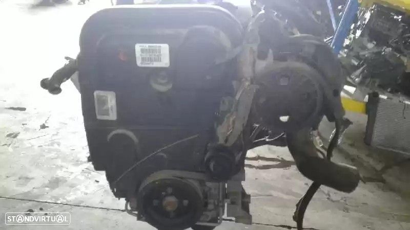MOTOR COMPLETO VOLVO V70 II 2004 -B 5244 T5 - 2