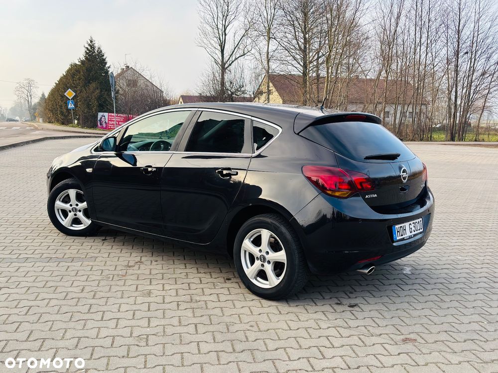 Opel Astra 1.6 Turbo Edition Sport - 15