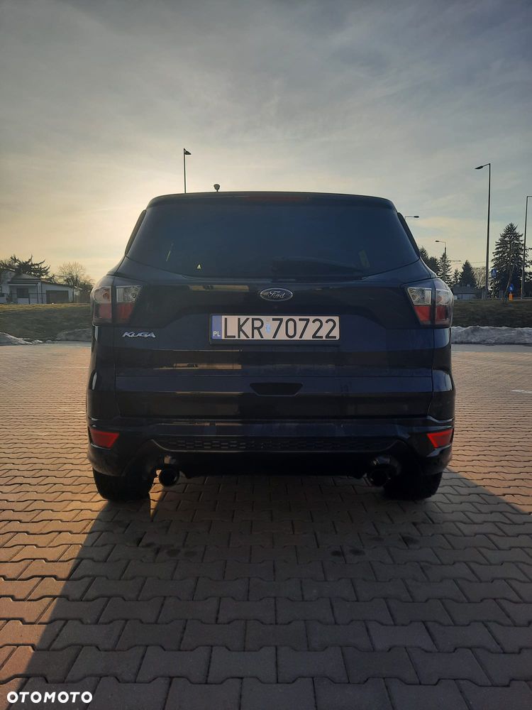 Ford Kuga 2.0 TDCi FWD ST-Line - 23