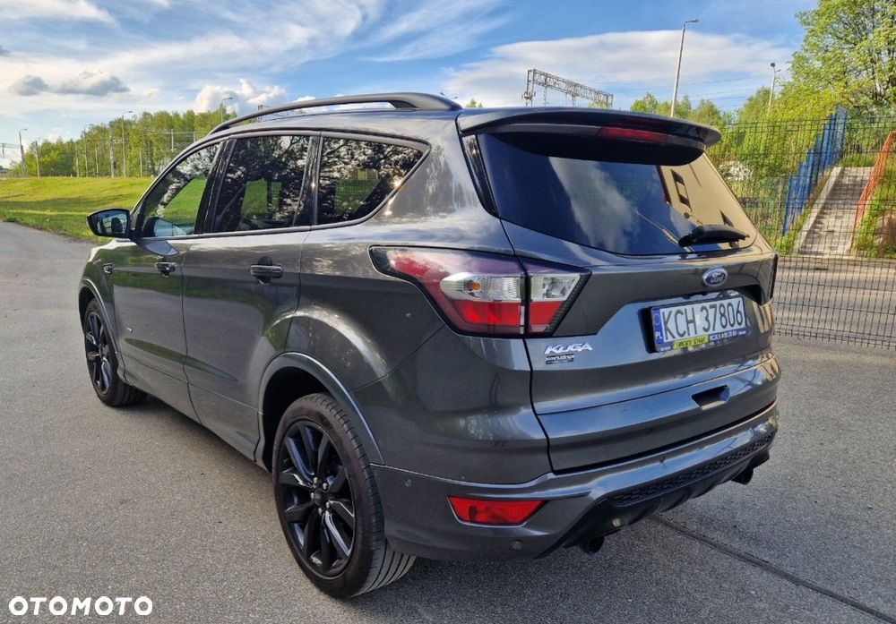 Ford Kuga 2.0 TDCi 4x4 ST-Line - 6