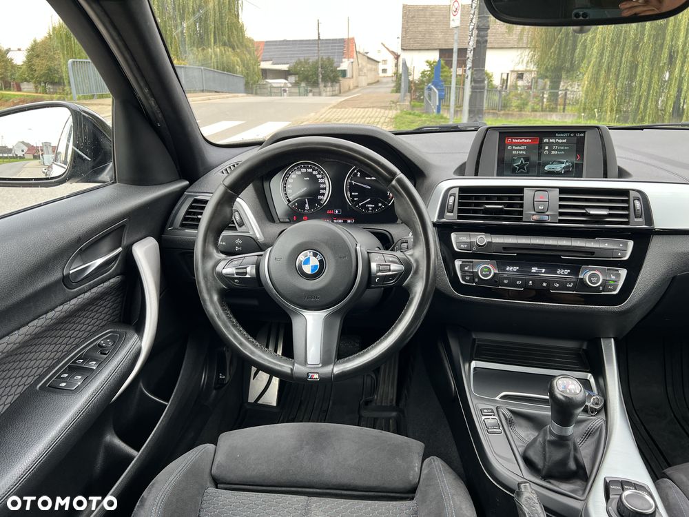 BMW Seria 1 118i M Sport Shadow - 12
