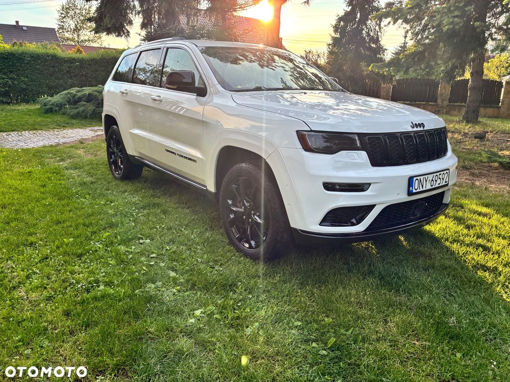 Jeep Grand Cherokee 5.7 V8 HEMI Overland Summit - 16