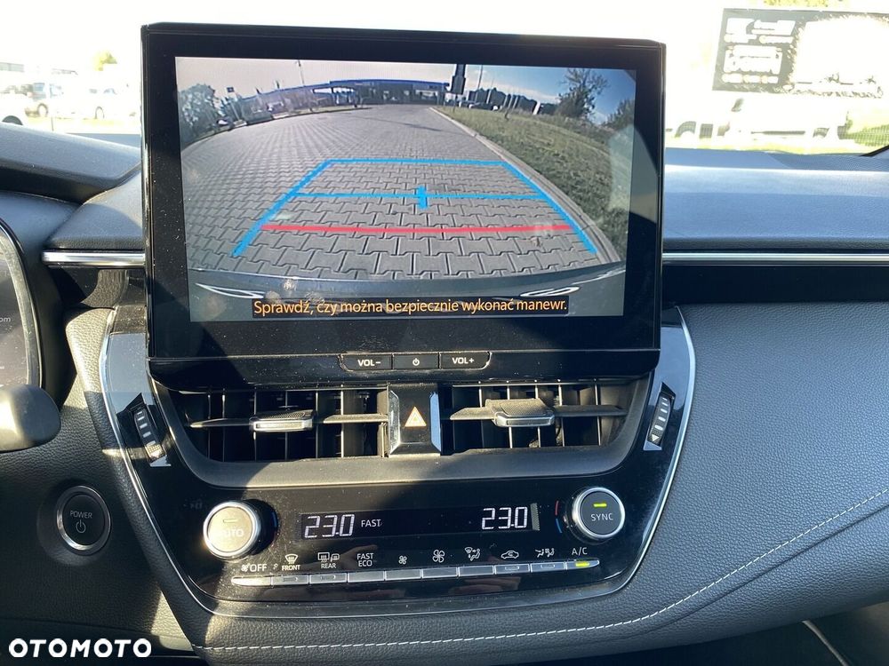 Toyota Corolla 1.8 Hybrid Comfort - 18