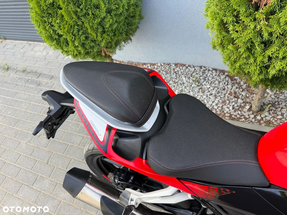 QJMOTOR SRK 125R - 25