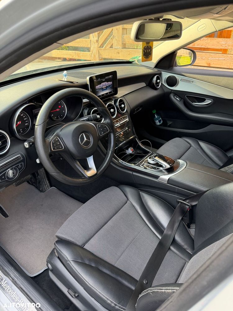 Mercedes-Benz C 220 d 9G-TRONIC - 8