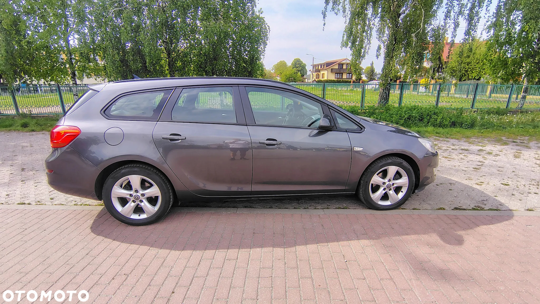 Opel Astra 1.7 CDTI DPF Sports Tourer Edition - 9