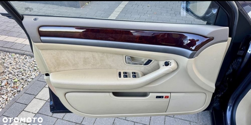 Audi A8 4.2 TDI DPF Quattro - 16